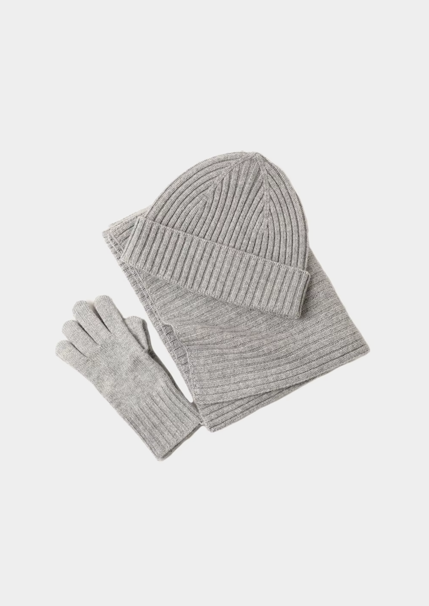 Callum – 100% Cashmere Wintertime Essentials